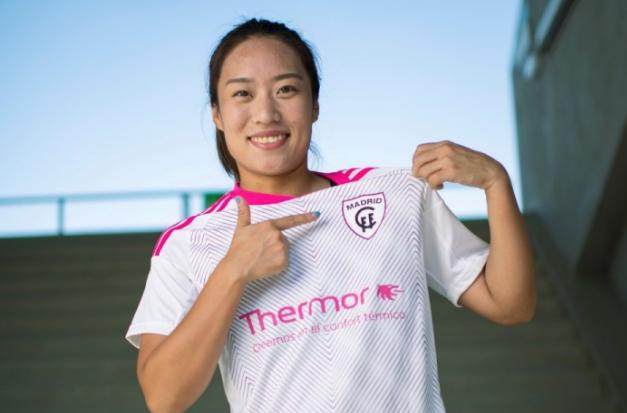 Kaiyun网页版-唐佳丽接棒留洋西甲：到西班牙踢球是我一直的梦想