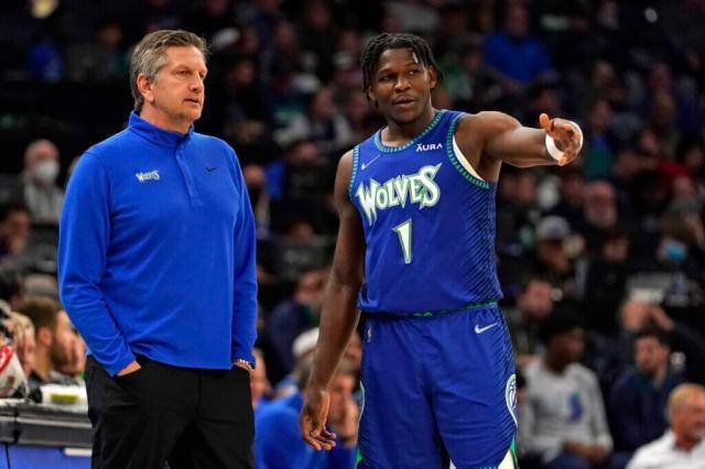 开云APP下载-森林狼多年合同续约芬奇 漫长重建之路终现曙光