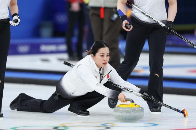 开云app-冰壶女队连胜平昌冠亚军 王芮“妙手”归功混双经验