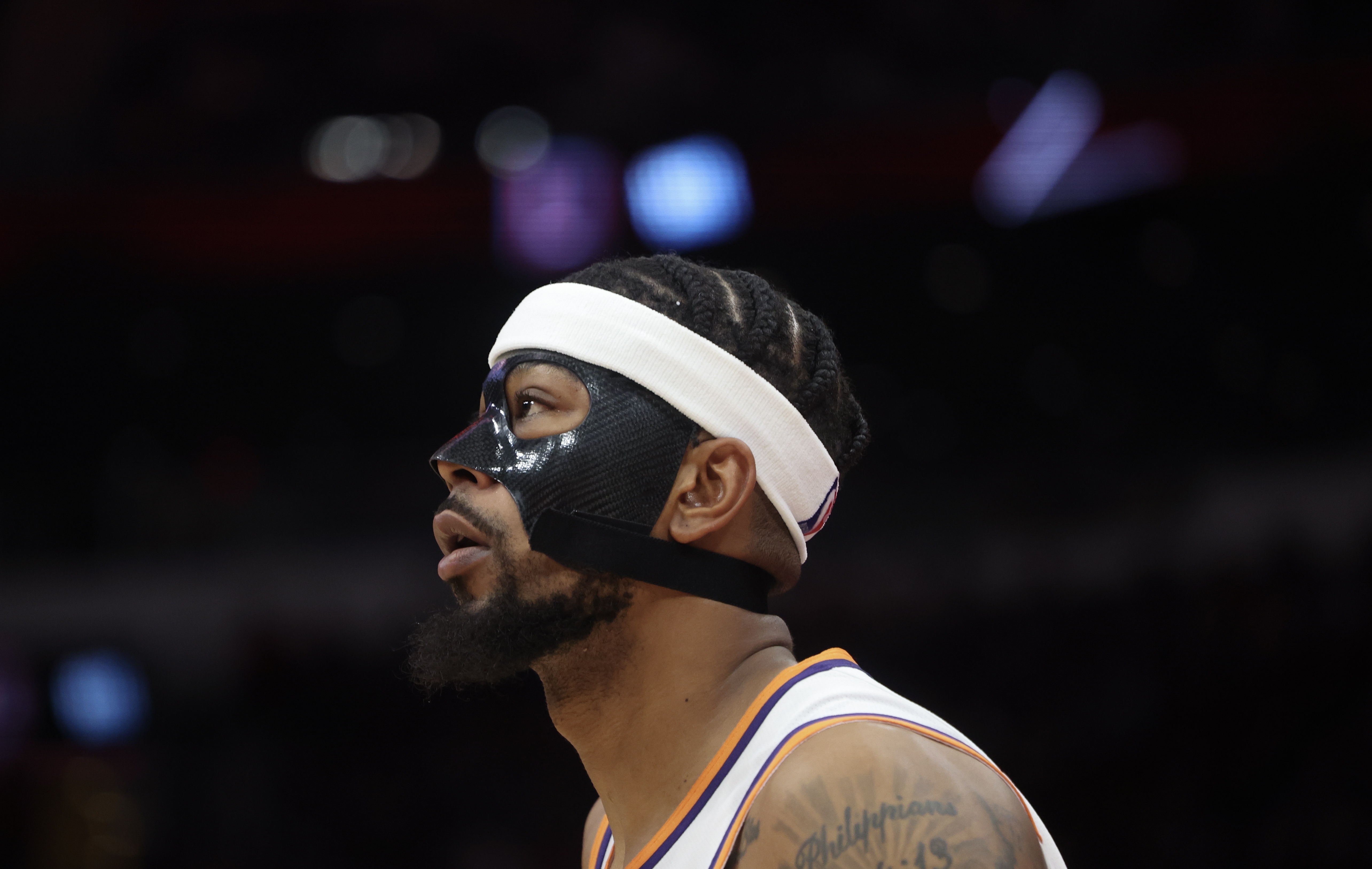 Kaiyun网页版-古德温：布克&amp;杰伦格林先后伤退让人沮丧 该轮到其他球员站出来了